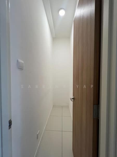 Servis Apartment untuk Disewa di Avara - Sabrina Yap - Corridor - PropertyGuru.com.my
