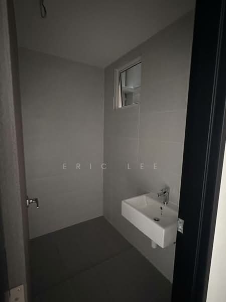Servis Apartment untuk Dijual di TRELLIS RESIDENCES - Eric Lee - Bathroom - PropertyGuru.com.my