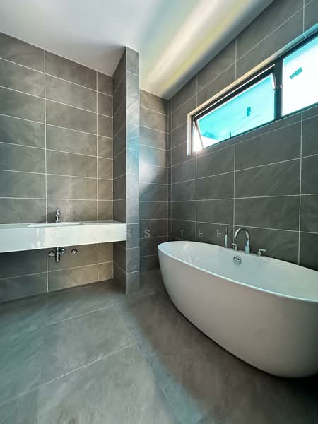Bungalow for Sale in Setia Eco Park (Setia Alam) - Jess Tee - Bathroom - PropertyGuru.com.my