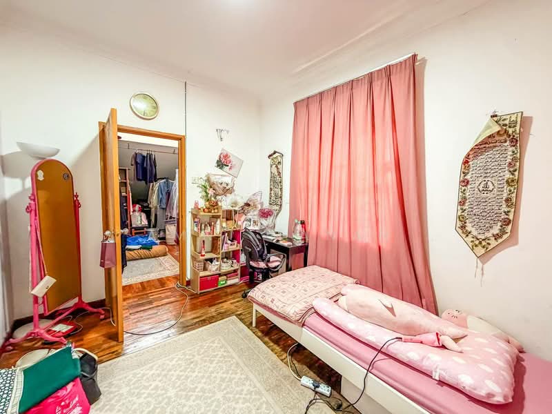 2-storey Terraced House for Sale in Alam Damai (Cheras) - Amni Manan - Bedroom - PropertyGuru.com.my