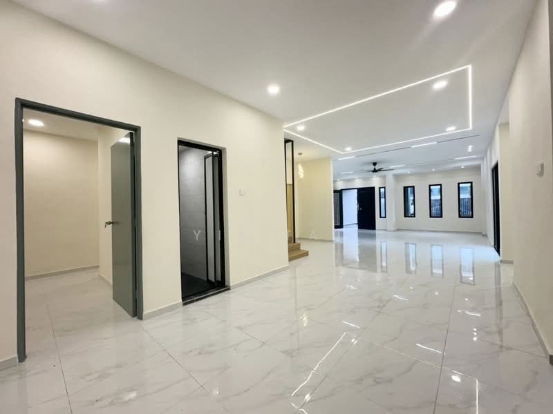 Rumah Berkembar untuk Dijual di Taman Sentosa (Johor Bahru) - Yik Tat - PropertyGuru.com.my