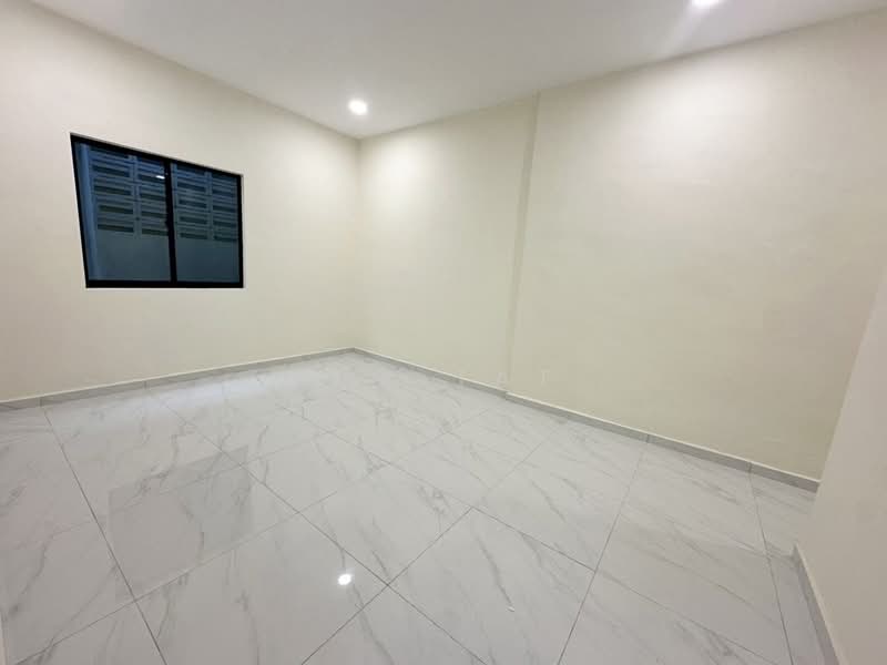 Rumah Berkembar untuk Dijual di Taman Sentosa (Johor Bahru) - Yik Tat - PropertyGuru.com.my