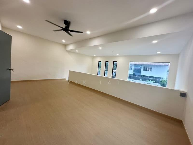 Rumah Berkembar untuk Dijual di Taman Sentosa (Johor Bahru) - Yik Tat - PropertyGuru.com.my