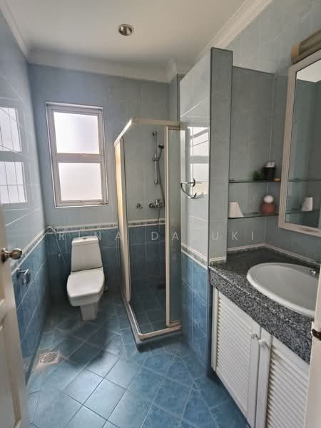 Rumah Banglo untuk Dijual di Bukit Jelutong (Shah Alam) - Rina Dasuki - Bathroom - PropertyGuru.com.my