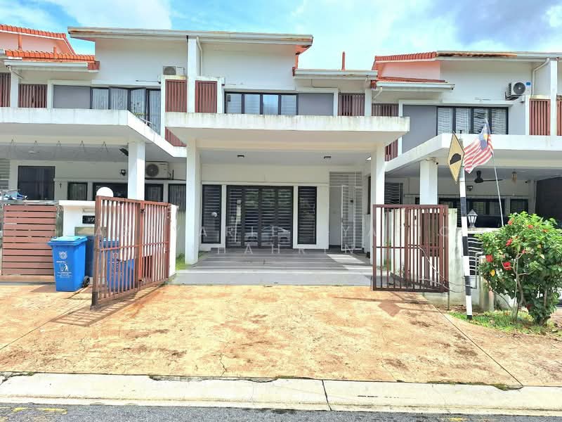 Terraced House for Sale in Alam Impian (Shah Alam) - Absyarie Syafiq Shahrin - Exterior - PropertyGuru.com.my