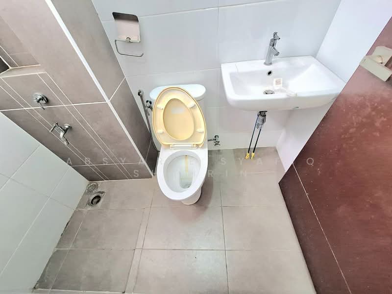 Terraced House for Sale in Alam Impian (Shah Alam) - Absyarie Syafiq Shahrin - Bathroom - PropertyGuru.com.my