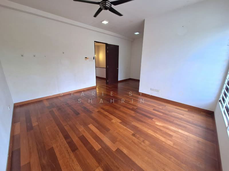 Terraced House for Sale in Alam Impian (Shah Alam) - Absyarie Syafiq Shahrin - Living Room - PropertyGuru.com.my