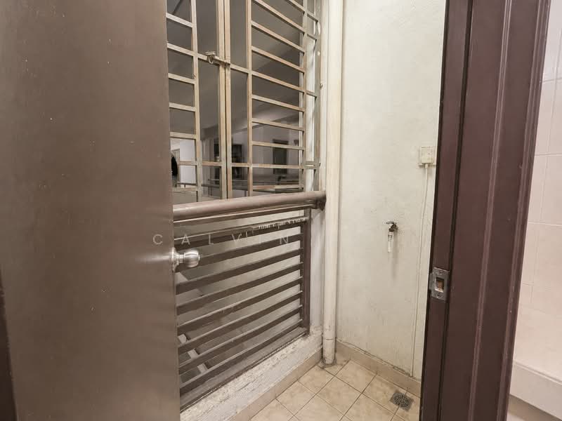 Service Residence for Sale at Serviced Residence @ Casa Tiara - Calvin Hoh - Exterior - PropertyGuru.com.my
