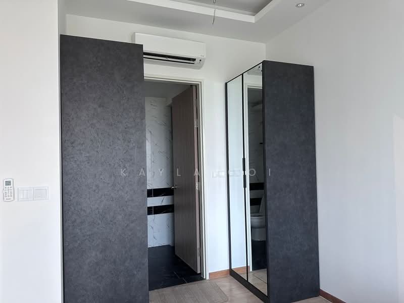 Condominium for Rent at QuayWest Residence - Kayla Ooi - Bathroom - PropertyGuru.com.my