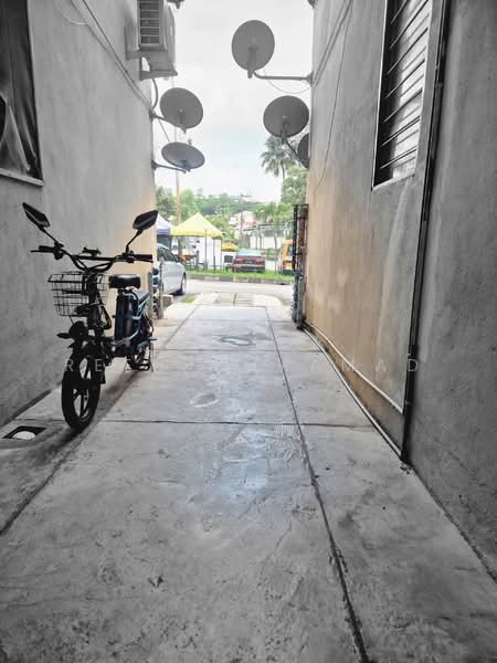 Apartment for Sale at Pangsapuri Orkid - Reen Mohamad - Exterior - PropertyGuru.com.my