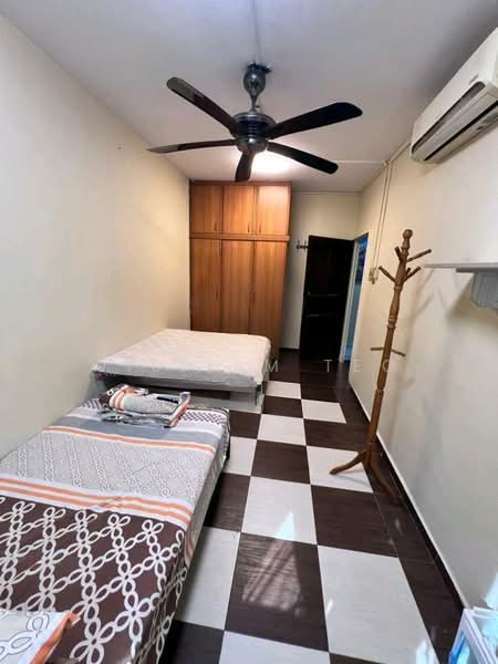 Kondominium untuk Disewa di Endah Regal Condominium - William Teo - Bedroom - PropertyGuru.com.my