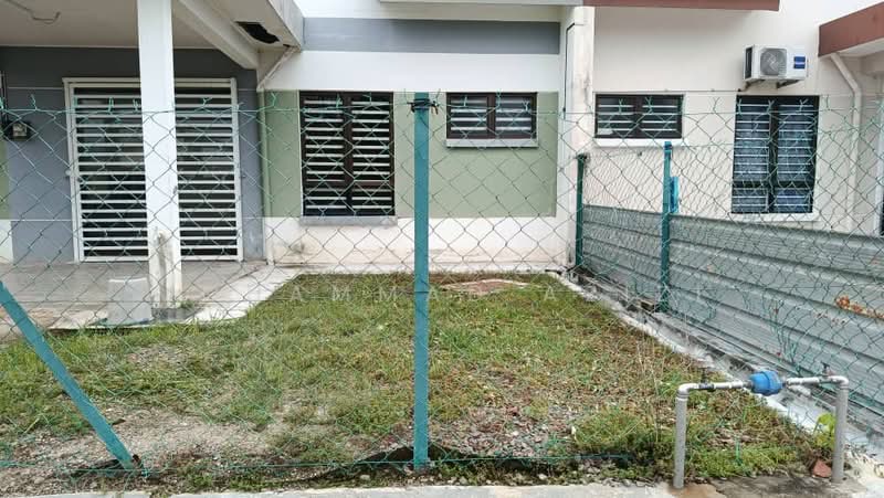Semi-Detached House for Sale in Karak (Pahang) - Mohammad Azizi - Exterior - PropertyGuru.com.my
