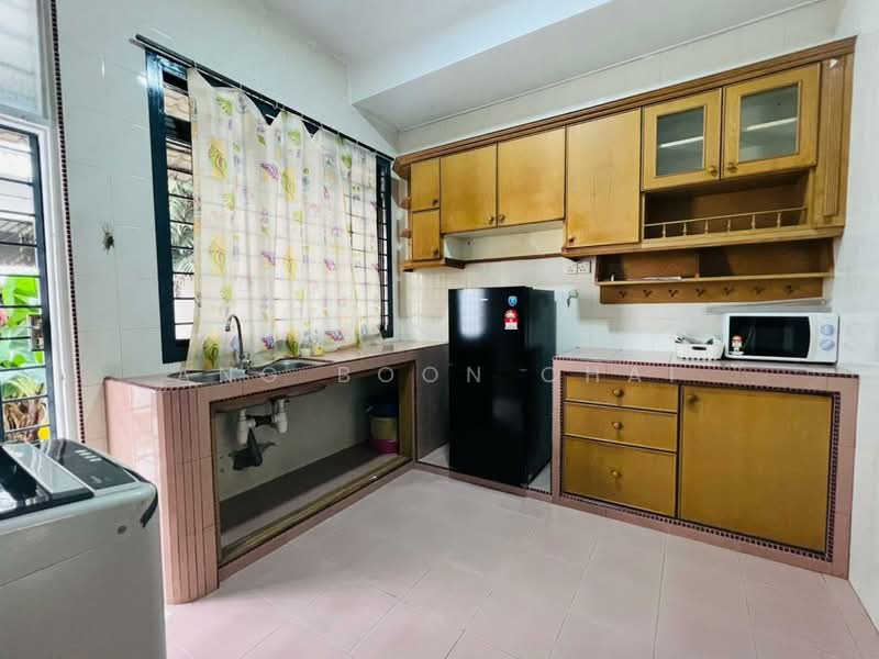 Rumah Teres 2 Tingkat untuk Disewa di Taman Pelangi (Johor Bahru) - Ang Boon Chai - Kitchen - PropertyGuru.com.my