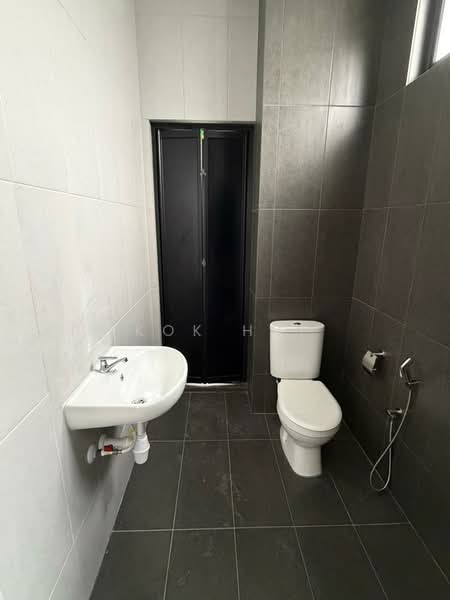 2-storey Terraced House for Sale in Setia Eco Cascadia (Tebrau) - Kok Hui - Bathroom - PropertyGuru.com.my