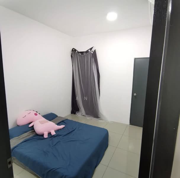 Service Residence for Sale at Menara Geno - Adrian Wong - Bedroom - PropertyGuru.com.my