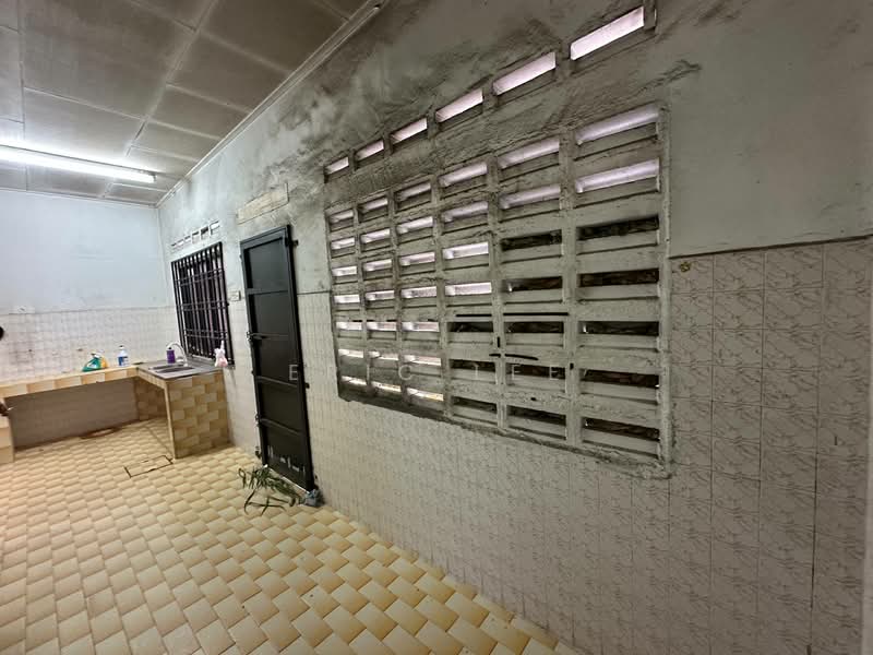 Rumah Teres 1 Tingkat untuk Dijual di Taman Ungku Tun Aminah (Skudai) - Eric Lee - Interior - PropertyGuru.com.my