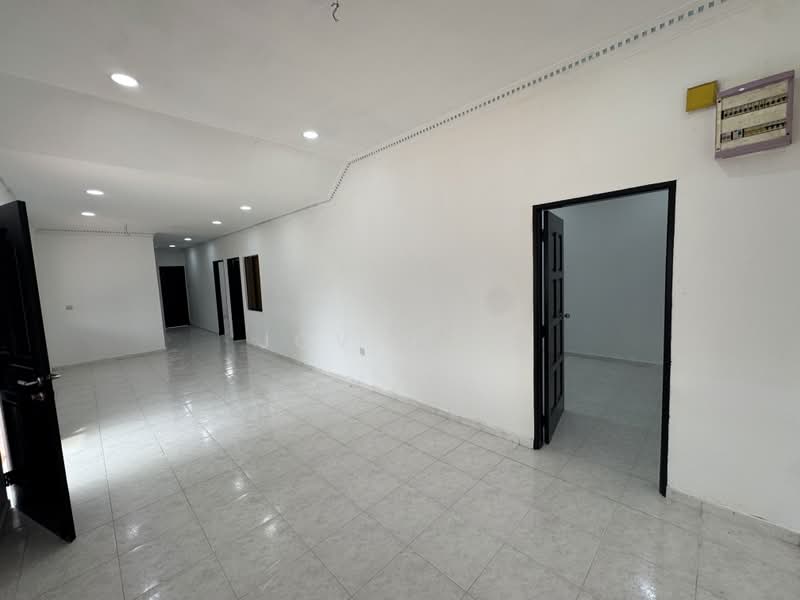 Rumah Teres 1 Tingkat untuk Dijual di Taman Sri Tebrau (Johor Bahru) - Jovin Te - PropertyGuru.com.my