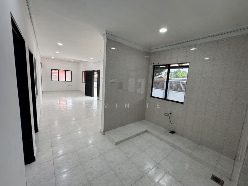 Rumah Teres 1 Tingkat untuk Dijual di Taman Sri Tebrau (Johor Bahru) - Jovin Te - PropertyGuru.com.my
