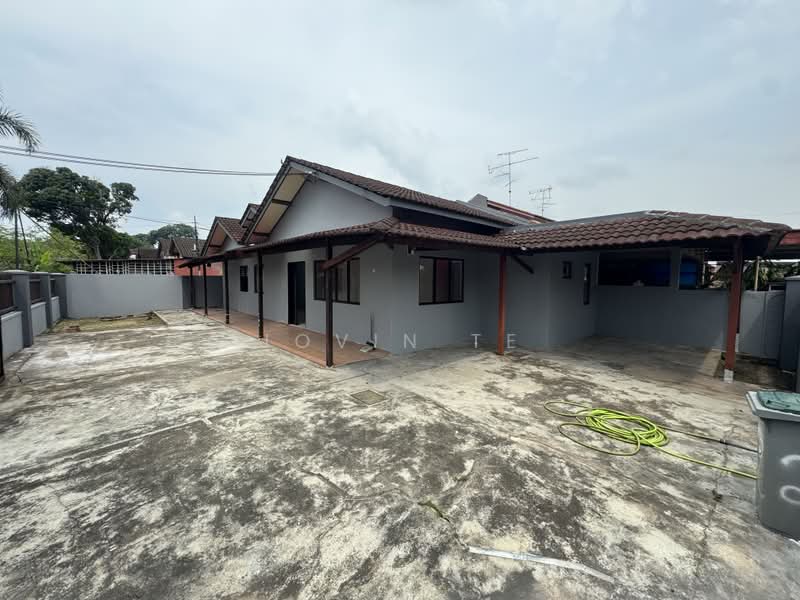 Rumah Teres 1 Tingkat untuk Dijual di Taman Sri Tebrau (Johor Bahru) - Jovin Te - PropertyGuru.com.my