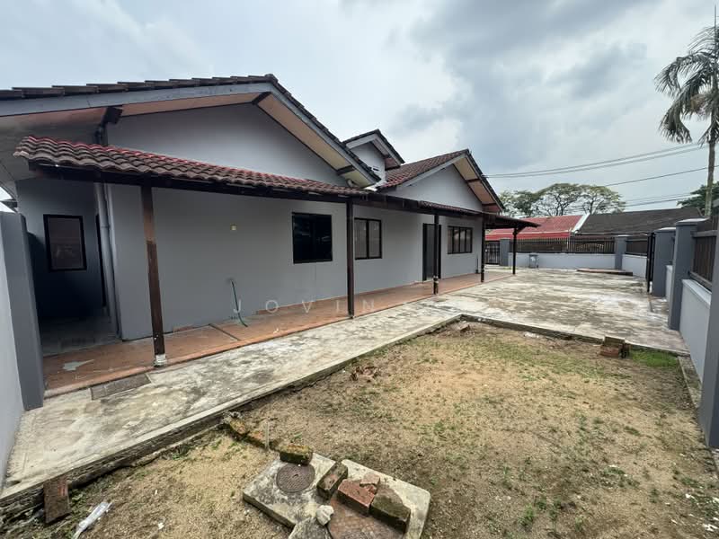 Rumah Teres 1 Tingkat untuk Dijual di Taman Sri Tebrau (Johor Bahru) - Jovin Te - PropertyGuru.com.my