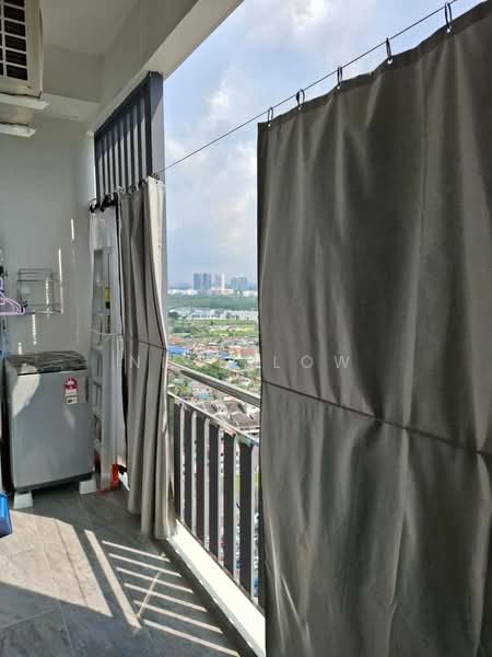 Kondominium untuk Disewa di KSL Residence 2 @ Kangkar Tebrau - Nick Low - Balcony - PropertyGuru.com.my