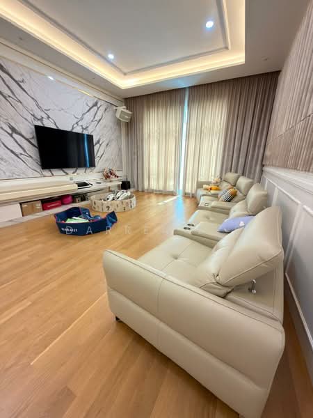 Bungalow for Sale in Kawasan Perumahan Sungai Emas (Batu Ferringhi) - Darren Lye - Living Room - PropertyGuru.com.my