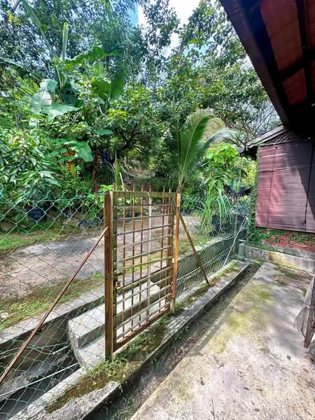 1-storey Terraced House for Sale in Alam Damai (Cheras) - Ali Idris - Exterior - PropertyGuru.com.my