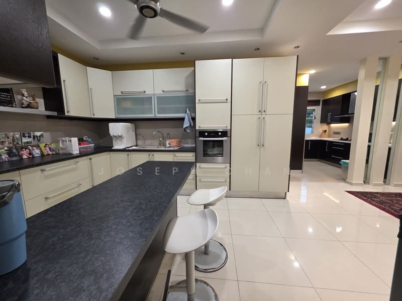 2-storey Terraced House for Sale in Setia Damai (Setia Alam) - Joseph Chan - Kitchen - PropertyGuru.com.my