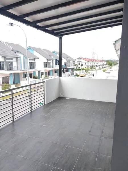 Cluster House for Sale in Nusantara Prima (Gelang Patah) - Simpson Poh - Balcony - PropertyGuru.com.my