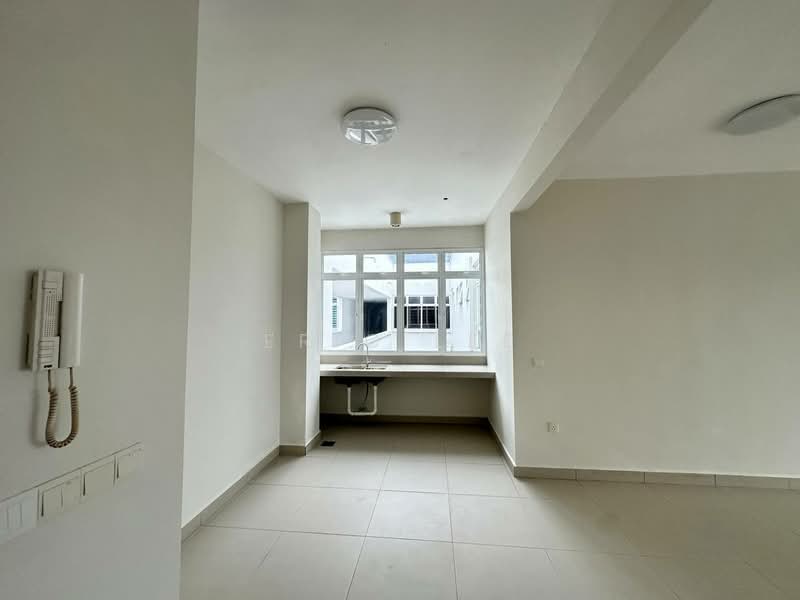 Apartment for Sale at Perling Heights Apartments - Eric Lee - Interior - PropertyGuru.com.my