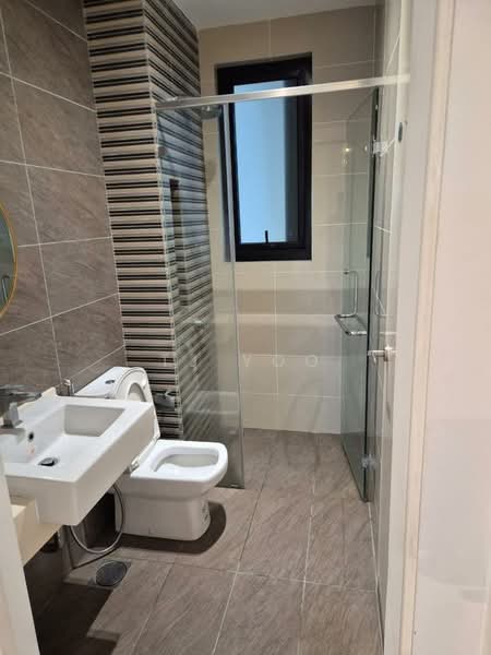 Kondominium untuk Disewa di Sky Condominium (Skyz Residence) - TJ Yoo - Bathroom - PropertyGuru.com.my