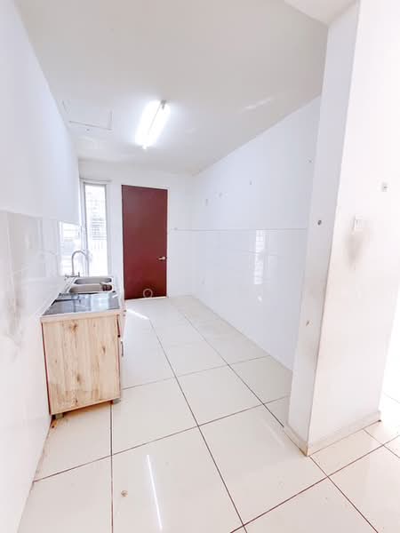 2-storey Terraced House for Sale in Bandar Tropicana Aman (Telok Panglima Garang) - Hor Yan - Kitchen - PropertyGuru.com.my