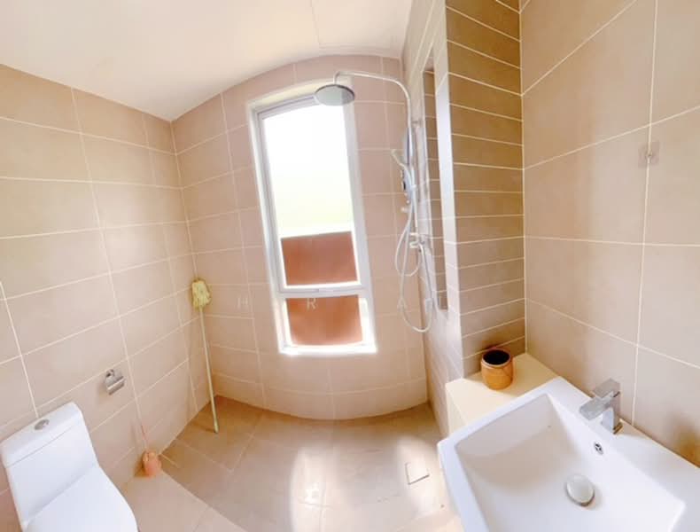 2-storey Terraced House for Sale in Bandar Tropicana Aman (Telok Panglima Garang) - Hor Yan - Bathroom - PropertyGuru.com.my