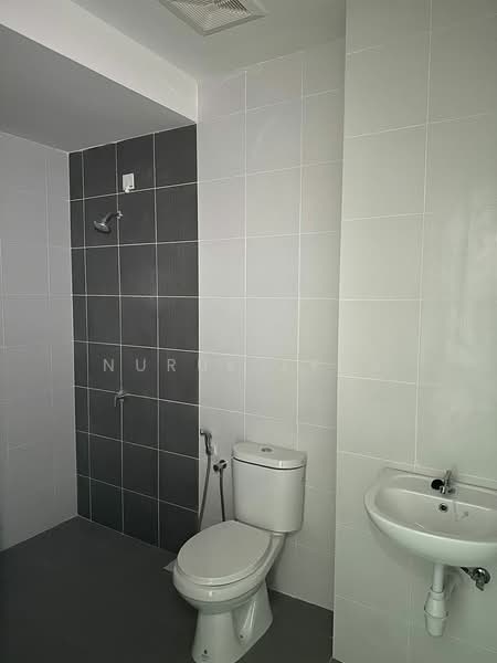 Rumah Teres 2 Tingkat untuk Dijual di Taman Sempurna Jaya (Semenyih) - Nurul Zyra - Bathroom - PropertyGuru.com.my