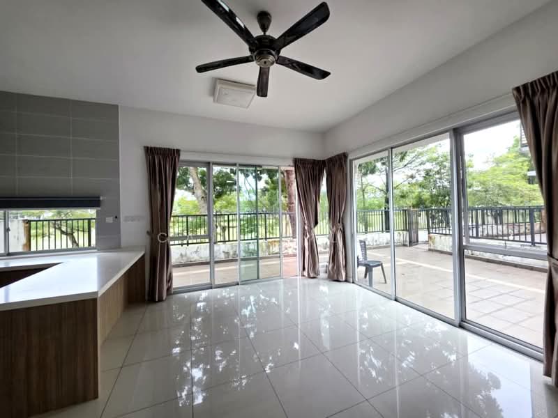 Semi-Detached House for Sale in Taman Nusa Idaman (Iskandar Puteri (Nusajaya)) - Calvin Lee - Living Room - PropertyGuru.com.my