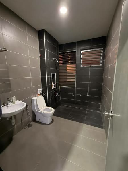 2-storey Terraced House for Sale in Bandar Uda Utama (Johor Bahru) - Eric Lee - Bathroom - PropertyGuru.com.my