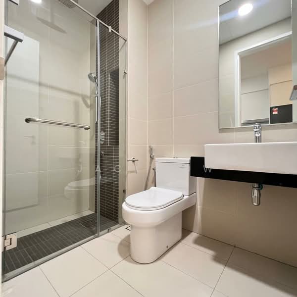 Service Residence for Rent at The Sentral Suites - Jack Low - Bathroom - PropertyGuru.com.my