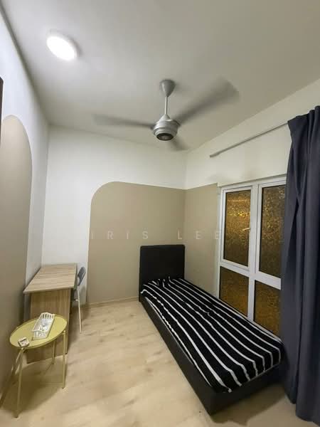 Condominium for Rent at The Holmes 1 - Iris Lee - Bedroom - PropertyGuru.com.my