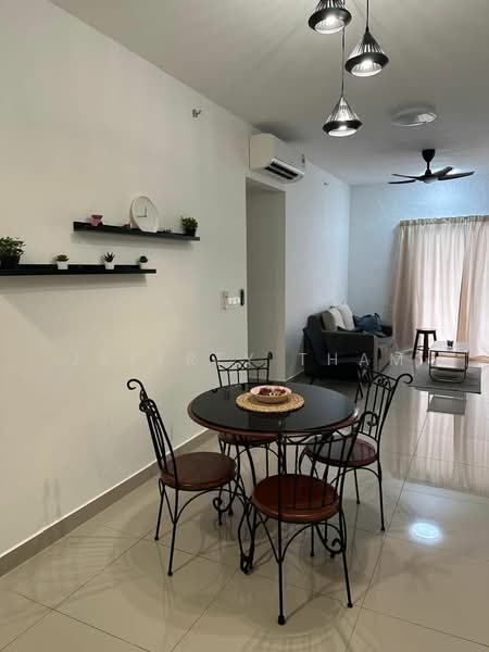 Servis Apartment untuk Dijual di M Luna - Jeffrey Tham - Living Room - PropertyGuru.com.my