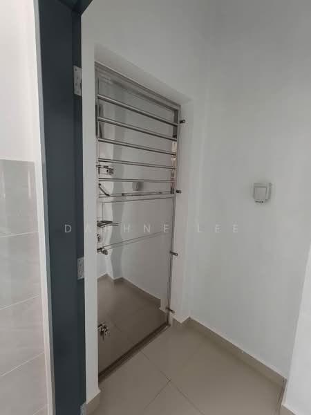 Rumah Teres 2 Tingkat untuk Disewa di Bandar Dato Onn (Tebrau) - Daphne Lee - Entrance - PropertyGuru.com.my