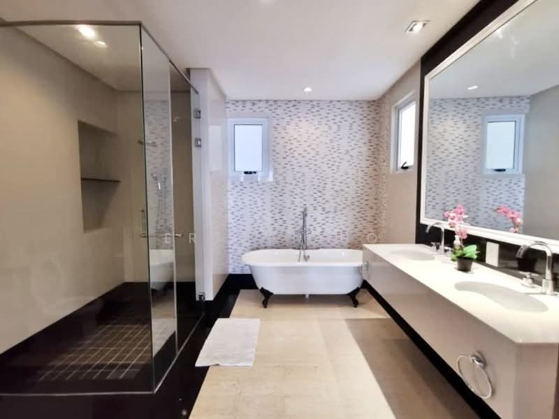 Condominium for Sale at Quayside Condominium - Ertmen Ho - Bathroom - PropertyGuru.com.my