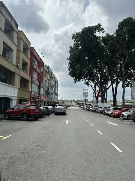 Kedai untuk Disewa di Puchong (Selangor) - Amy Chin - Exterior - PropertyGuru.com.my