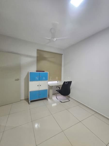 Servis Apartment untuk Disewa di Seiring Residensi - Nazrin Affendy - Study - PropertyGuru.com.my