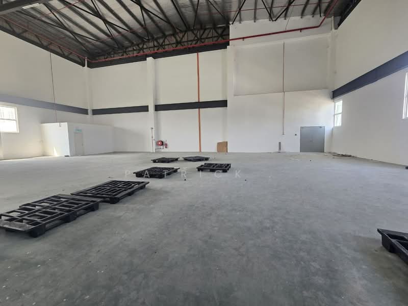 Warehouse for Rent in Bukit Minyak (Penang) - Patrick . - Interior - PropertyGuru.com.my
