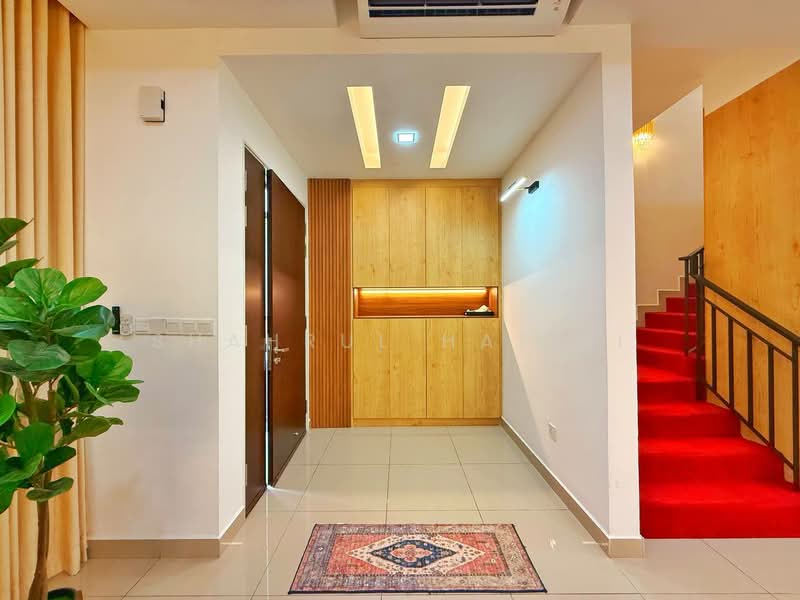 2-storey Terraced House for Sale in Cyber 10 (Cyberjaya) - Shahrul Hafizi - Entrance - PropertyGuru.com.my