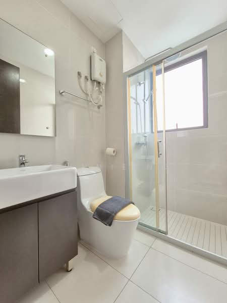 Condominium for Rent at Bay Point @ Country Garden Danga Bay - Winnie Ng - PropertyGuru.com.my