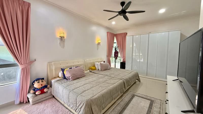 Bungalow for Sale in Dengkil (Selangor) - Mohd Faizal - Bedroom - PropertyGuru.com.my