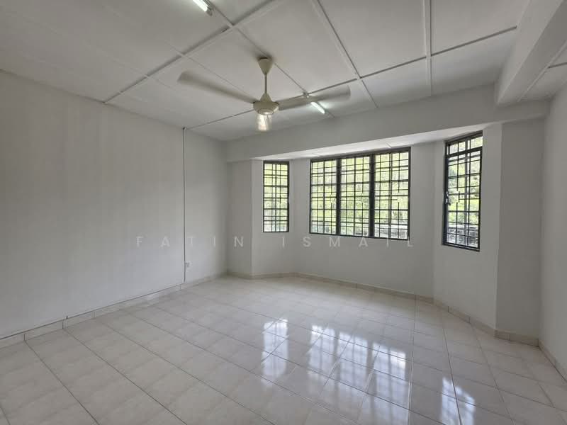 Rumah Teres 2 Tingkat untuk Dijual di Ampang Jaya (Ampang) - Fatin Ismail - PropertyGuru.com.my
