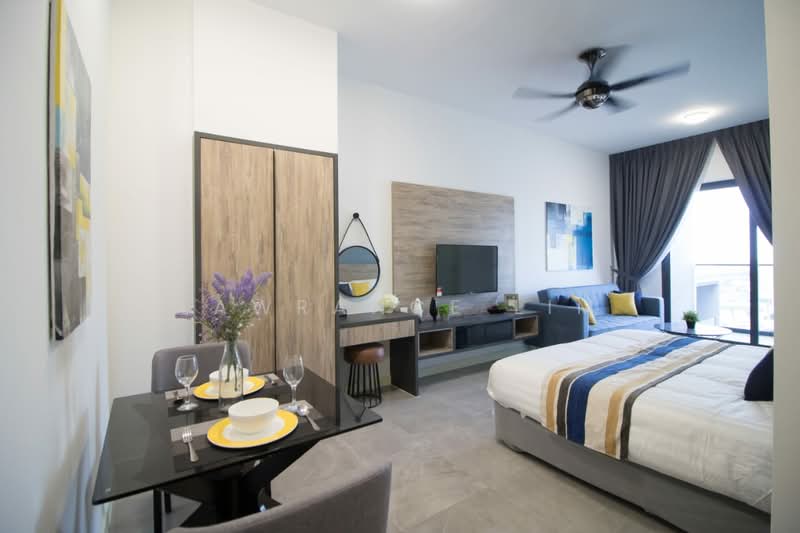 Servis Apartment untuk Disewa di Imperio Residence - Lawrance Lim - Living Room - PropertyGuru.com.my