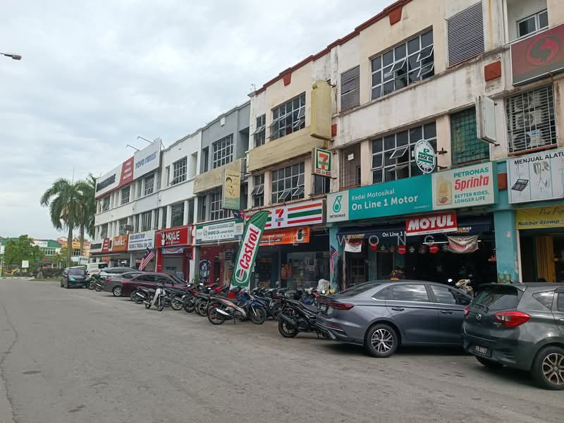 Shop / Office for Rent in Kawasan Perniagaan Desa Ria (Balakong) - Maylimee Wong - Exterior - PropertyGuru.com.my